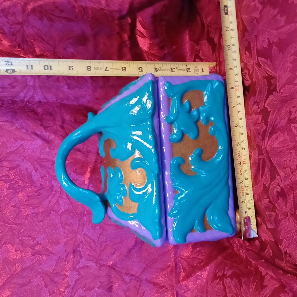 Hand painted treasure box. Approximately 9 x 11 including handle